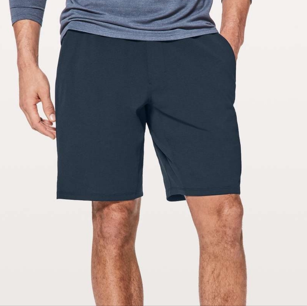 Lululemon Warp Lite Short *9" Lightweight Mesh Drawstring Blue Large L